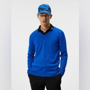 J Lindeberg Small Electric Blue Merino Wool V neck St